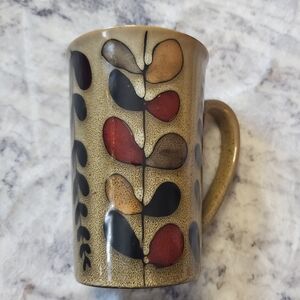 Artistic Ceramic Mug with Leaf Design